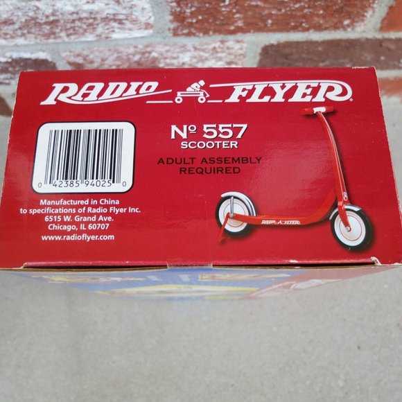 Radio Flyer Classic Scooter No. 557 Doll-Sized Approx 12 inch Kids - Picture 2 of 3